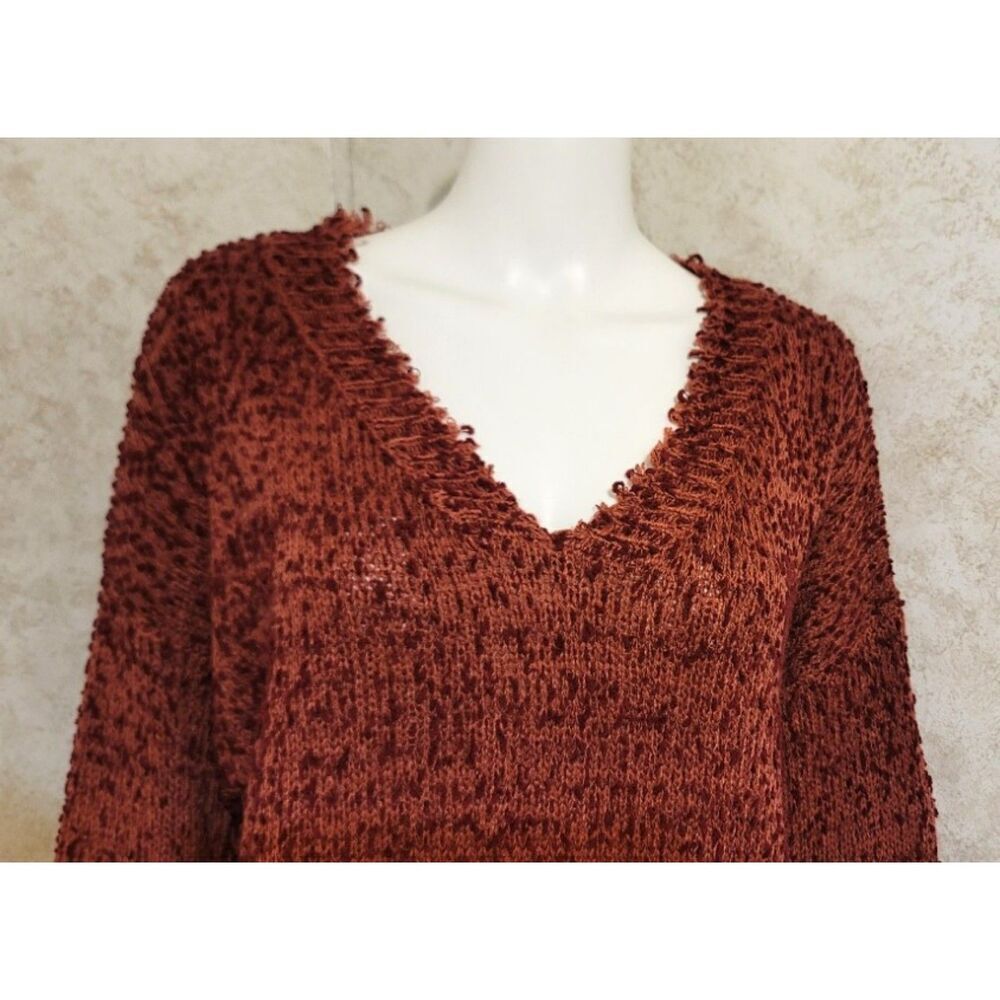 Umgee Frayed Vee Neck Oversized Knit Sweater - Size M - Picture 8 of 12